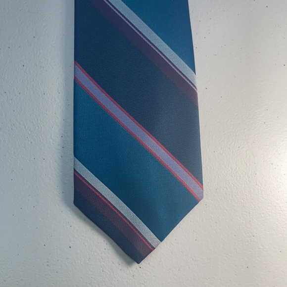 Vintage 80s multicolored striped tie - Picture 4 of 14